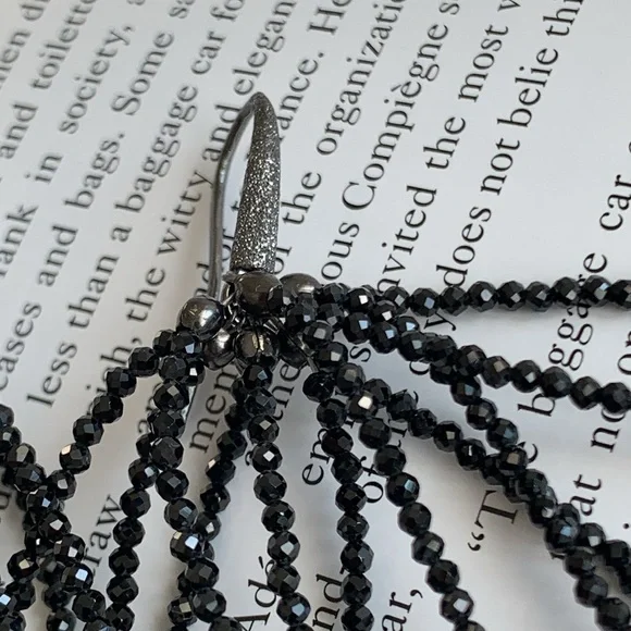 🔥❤️🔥❤️ Brunello Cucinelli Black Monili Loop Earrings 🔥❤️🔥❤️ - Picture 2 of 10